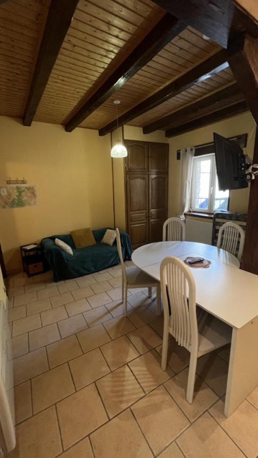 Appartement Jaujac Eksteriør billede